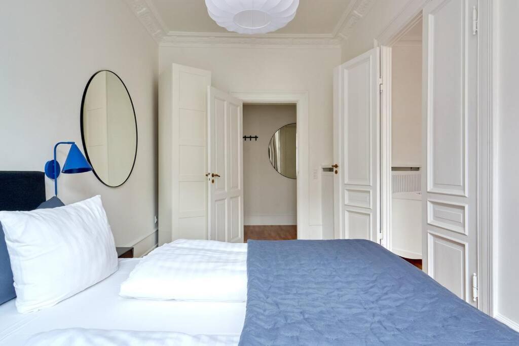 Spacious 3 Bedroom Manor Flat Next To Tivoli København Eksteriør bilde