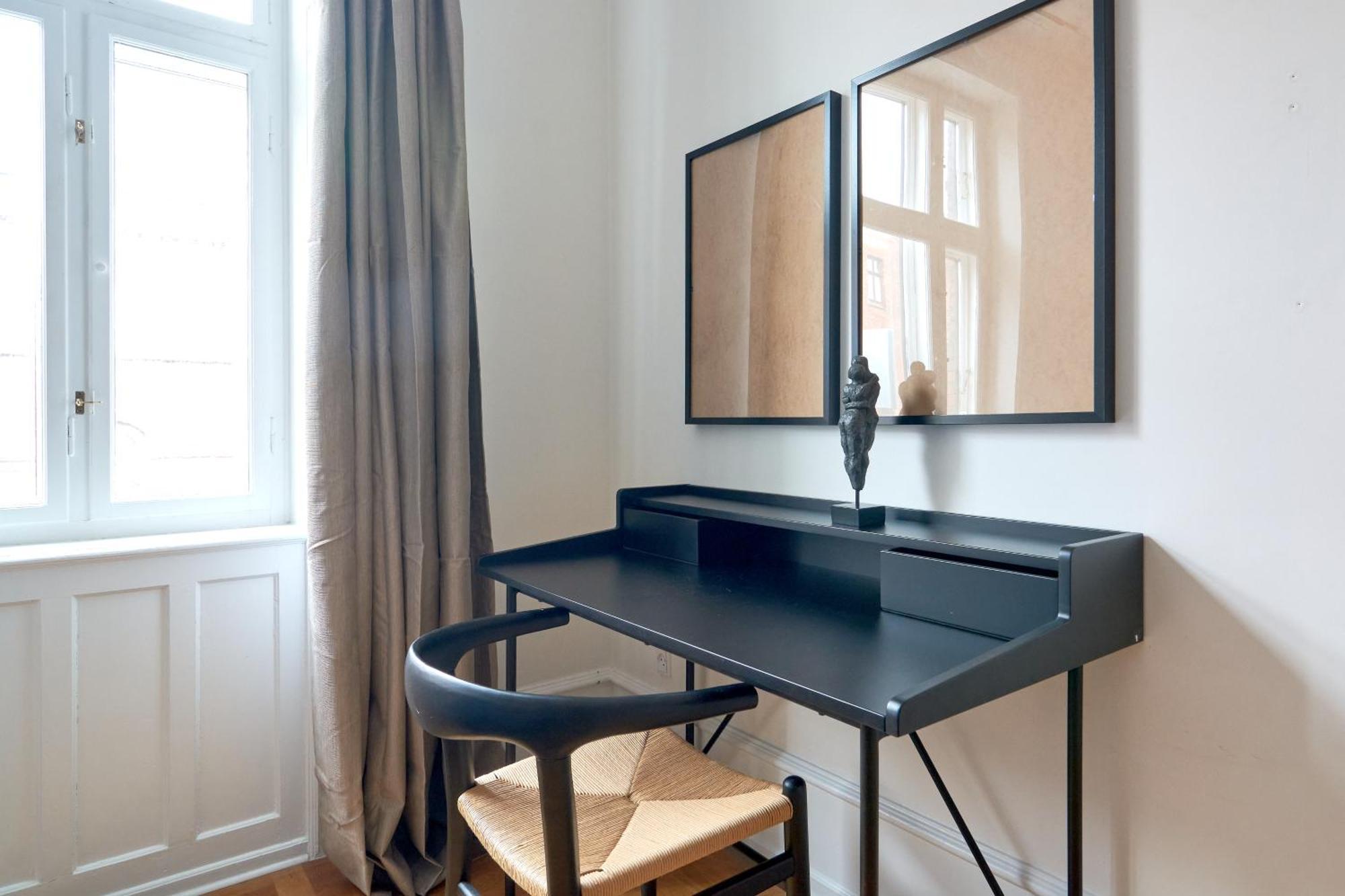 Spacious 3 Bedroom Manor Flat Next To Tivoli København Eksteriør bilde
